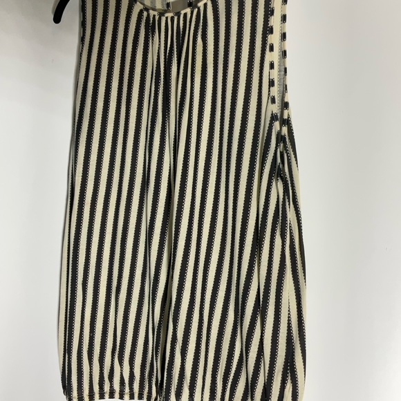 Hoss Intropia Black & White Elastic Hem Bottom Front Peach Tie Tank Top Size Med - Picture 6 of 15